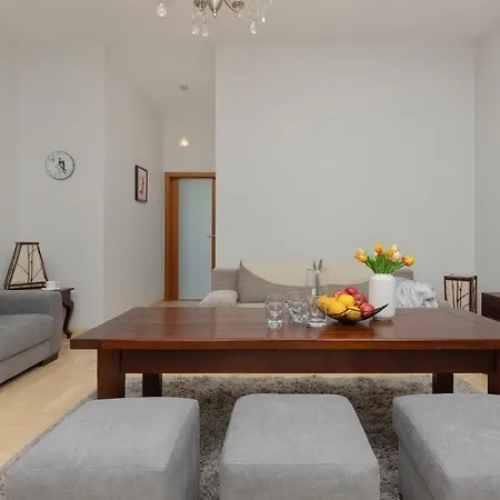 Comfy & Classy Near Cos Torwar By Renters * Warsaw