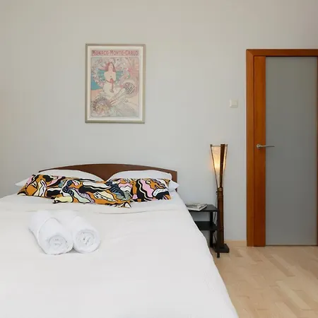 Comfy & Classy Near Cos Torwar By Renters * Varsavia